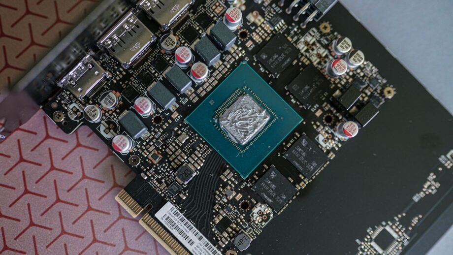Nvidia έκρυψε κρίσιμο αισθητήρα θερμοκρασίας στις κάρτες GeForce RTX 50