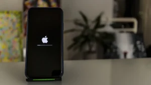 iOS 26.6: Η Apple βάζει όριο στους αποκλεισμένους αριθμούς και προετοιμάζει το έδαφος για το iOS 27