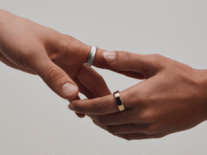 Oura Ring 5: Μικρότερο και διακριτικό, αλλά υπολείπεται στον αθλητικό εντοπισμό