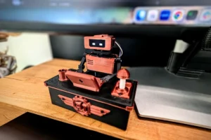 Tiny Engineer: 3D εκτυπώσιμο ρομπότ για AI agents